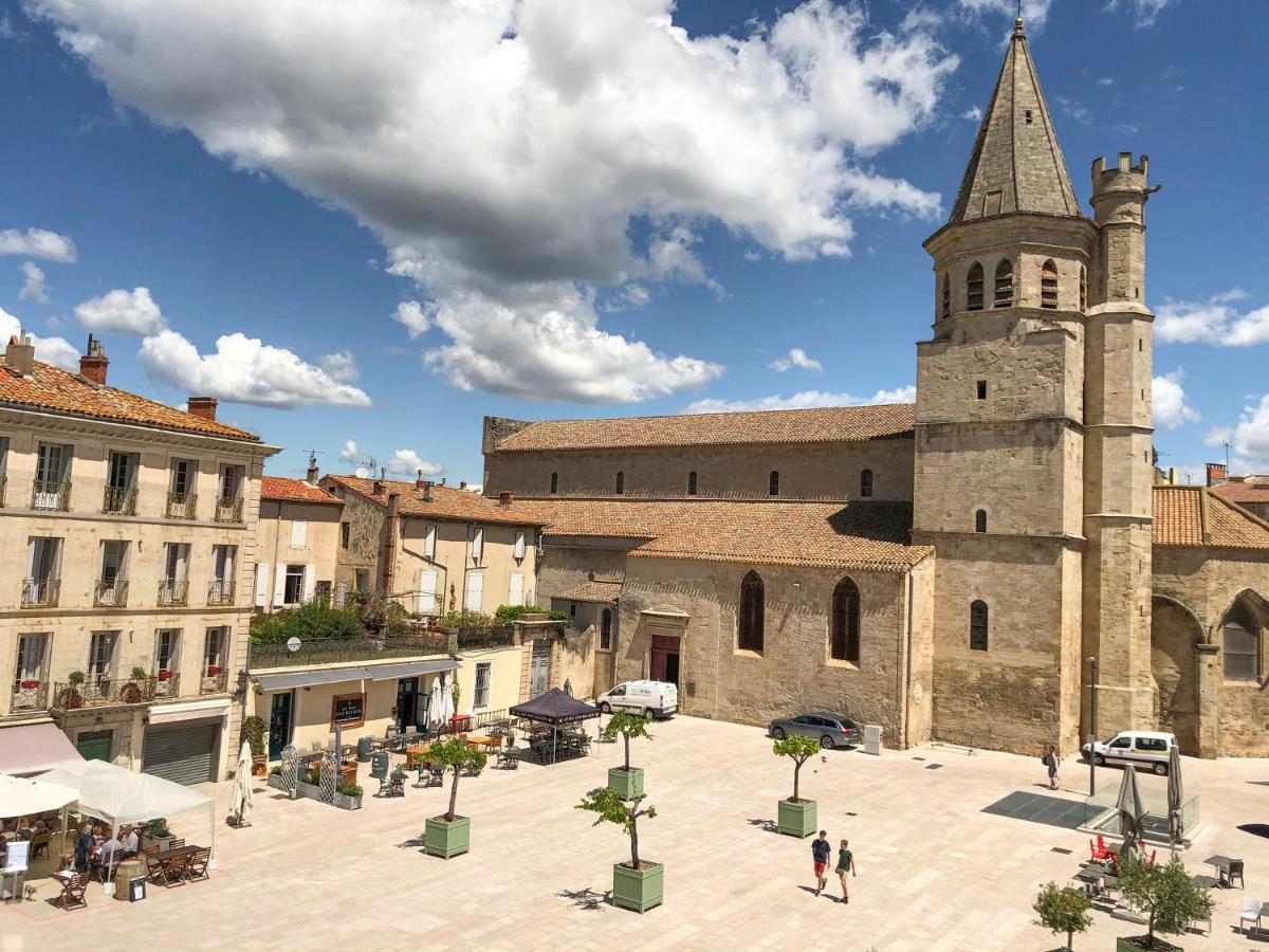 Place De La Mairie, Art Apparts Безье Экстерьер фото